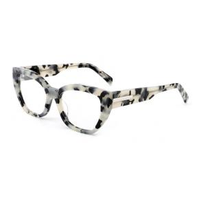 PN1355O - New