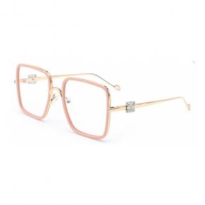 PN1381O - New